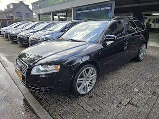 Audi A4 Avant 2.0 TFSI quattro | AUTOMAAT | 3/6 OF 12MND GARANTIE | PANO | ANDROID | STOELVERWARMING |