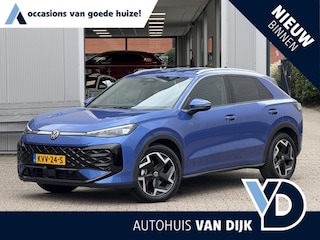 Volkswagen T-Roc 1.5 eTsi R-Line Style First Edition | IQ LED/Adapt.Cruise/Stuur- en stoelverwarming