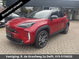 Toyota Yaris Cross 1.5 Hybrid GR Sport | Stoelverwarming | Navigatie | Parkeersensoren | Dealer onderhouden