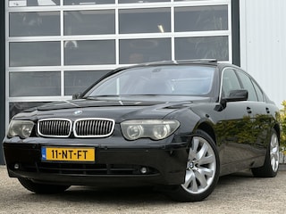 BMW 745i Executive 333pk | Xenon koplampen | Bluetooth | Comfortstoelen met elektr. verstelling en geheugen | Cruise control | Elektrisch glazen schuif-/kanteldak | Lederen bekleding | Park Distance Control | Perfect onderhouden!