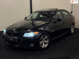 BMW 3-serie 2.0 318d 143PK AUTOMAAT|CARPLAY|FULLOPTION|XENON|DAK|RIJKLAAR