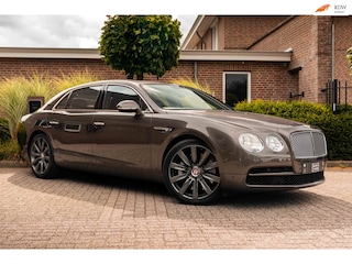 Bentley Flying Spur 4.0 V8 507 PK | Massage | Softclose | Schuifdak | Luchtvering | 21''