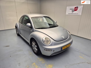Volkswagen Beetle New 2.0 Highline Airco Alu Velgen