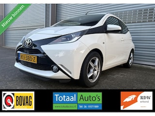 Toyota Aygo 1.0 VVT-i x-Wave*P-CAM*NEDERLANDS*OPEN DAK
