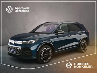 Volkswagen Tiguan 1.5 eHybrid R-Line Edition 272pk DSG Automaat, Trekhaak, Panoramadak, Lederen bekleding, Harman Kardon, 360 camera, Adaptive cruise control, Dodehoeksensoren, Matrix LED koplampen, App-connect, Navigatie, Elektrische achterklep