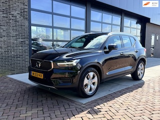Volvo XC40 2.0 T4 Momentum | Pano | Camera | LED | Autom |