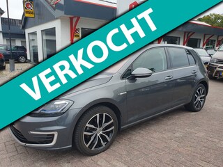 Volkswagen Golf NAVI/PDC/LED BJ 2018