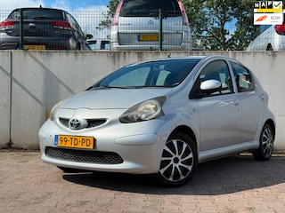 Toyota Aygo 1.0-12V +/AUTOMAAT/AIRCO/APK 05-2027/162737 KM NAP/