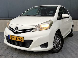 Toyota Yaris 1.0 VVT-i Aspiration | Bluetooth | Trekhaak | 5 deurs | NAP | ISO fix