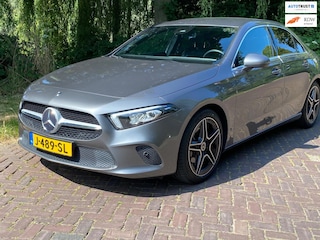 Mercedes-Benz A-klasse 200 Business Solution b.j.8-2019 58000 km ,18"AMG LM,2 Eig ,Led, half/leer,Navi