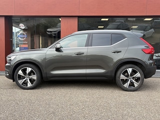 Volvo XC40 2.0 T4 Inscription AUTOMAAT | LEER | PANO | 19''