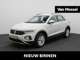 Volkswagen T-Roc 1.5 TSI Life 150 PK| Origineel Nederlands | Dealeronderhouden | Achteruitrijcamera | Climatronic | Parkeersensoren | Apple Carplay | Digitale Cockpit | 16 Inch Velgen
