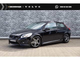 Volvo C30 2.0 R-Edition | Stoelverwarming | Trekhaak | Leder | Bluetooth | Spoiler | High Performance audio | AUX | Navigatie |