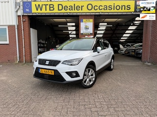 Seat Arona 1.0 TSI Style Business Intense, Trekhaak, Navi, Dealer onderhouden