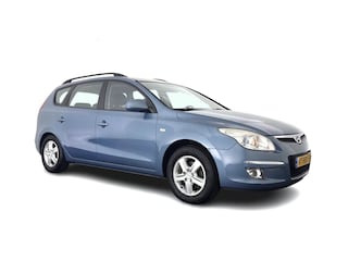 Hyundai i30 CW 1.6i Dynamic *AIRCO | COMFORTSEATS | PDC | RADIO-CD/MP3 | TOWBAR | 15''ALU*