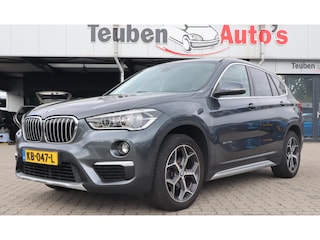 BMW X1 sDrive16d Centennial High Executive | Trekhaak | Sportstoelen | Head up display | Leder | Navigatie
