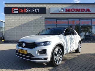Volkswagen T-Roc 1.5 TSI 150pk 7-DSG Sport Business R met 4 Nieuwe 4 Seizoenenbanden