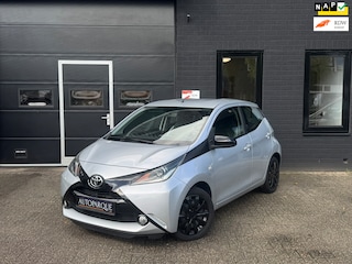 Toyota Aygo 1.0 VVT-i X-Play- Automaat - Origineel Nederlands