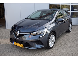Renault Clio 1.6 E-Tech Hybrid 140 Zen | NL-Auto | Navi | Parkeersensoren