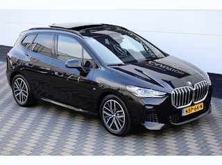 BMW 2-serie Tourer 220i M-Sport Pano Carplay Trekhaak!!