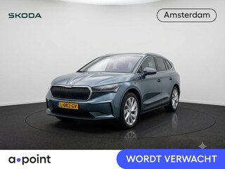 Skoda Enyaq iV 80 204 pk | Navigatie | Trekhaak (wegklapbaar ) | Parkeersensoren | Achteruitrijcamera | Lederen/stof bekleding | Autom. airco (3 zones) | Stoelverwarming |