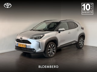 Toyota Yaris Cross 1.5 Hybrid 115 Dynamic | Stoel / Stuur en voorruitverwarming | Parkeersensoren |