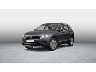Volkswagen Tiguan 1.4 TSI eHybrid Elegance 245PK DSG Trekhaak, Matrix LED Verlichting, Stoelverwarming, Achteruitrijcamera, Adaptieve Cruise Control, 18" LM Velgen, Elektr. Achterklep