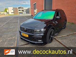 Volkswagen Tiguan 2.0 R-LINE/ GRIJS KENTEKEN