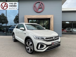 Volkswagen T-Roc 1.5 TSI 150pk DSG R-Line | Trekhaak | Camera | Keyless | Elek. Achterklep | Dode hoek | Rijklaar incl. 1 jaar Bovag garantie