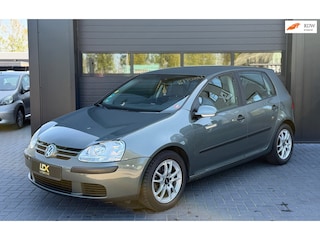 Volkswagen Golf 1.6 Turijn | Automaat | Nw ketting |Stoel verwarming