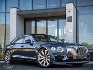 Bentley Flying Spur 6.0 W12 First Edition / NAIM / Rotating / HUD / Dynamic Ride / Touring / Comfort