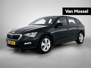 Skoda Scala 1.0 TSI Ambition Metallic lak | Licht metalen velgen