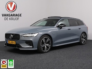 Volvo V60 2.0 T6 Plug-in hybrid AWD R-Design | SoH 95,7% | Long Range | Panoramadak | Trekhaak | H&K | Camera!
