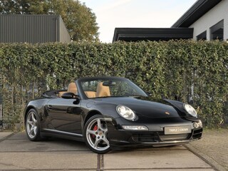 Porsche 911 Cabrio 3.8 Carrera 4S