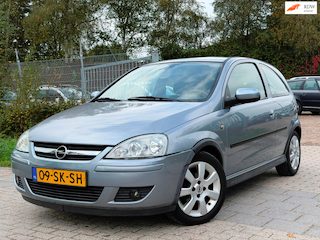 Opel Corsa 1.2-16V Silverline