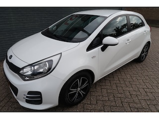 Kia Rio 1.2 CVVT ComfortLine Nieuwe banden en remmen