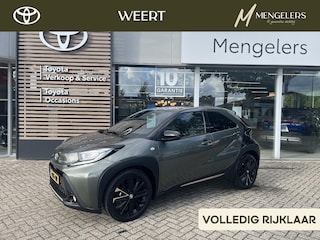 Toyota Aygo 1.0 VVT-i MT Premium | Stoelverwarming | Parkeersensoren
