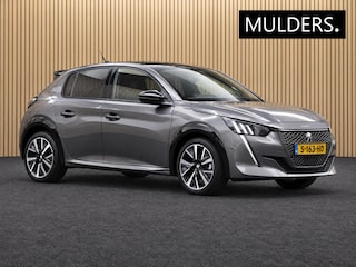 Peugeot 208 1.2 PureTech GT 130PK Automaat | Navi / Pano / Camera