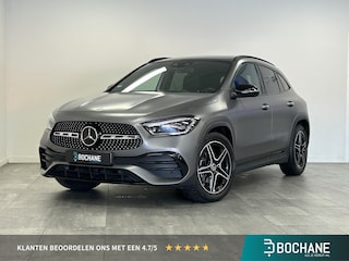 Mercedes-Benz GLA 200 AMG Line | Pano | Trekhaak | Memory | Mat grijs |