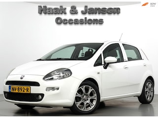 Fiat Punto Evo 0.9 TwinAir Lounge - Cruise - Parkeersensoren - Navi