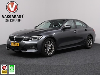 BMW 318i High Executive | LUXE! | Laser Light! | Assisted Driving! | Stoelverwarming!