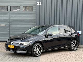 Volkswagen Golf 1.5 TSI R-Line Business|130PK | Stoel + Stuurverw | Adapt Cruise | LED
