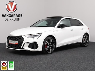 Audi A3 Sportback 45 TFSI e S edition Competition | Panoramadak | Camera | ACC!