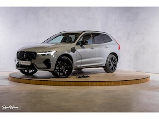 Volvo XC60 2.0 T6 Plug-in hybrid AWD Plus Black Edition Long Range | Facelift | Zwenkbare trekhaak | Panoramadak | Memory | Blis | Harman Kardon |