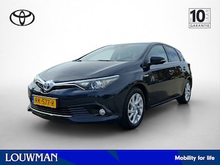 Toyota Auris 1.8 Hybrid Dynamic Go | Navigatie | Camera | Trekhaak |