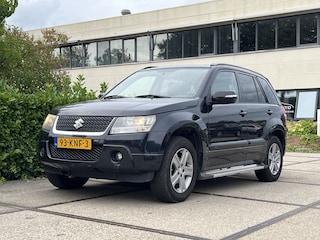 Suzuki Grand Vitara 2.4 Exclusive |4WD|AUTOMAAT|CLIMA|LEDER|LM VELGEN|TREKHAAK| APK TOT 30-06-2027|