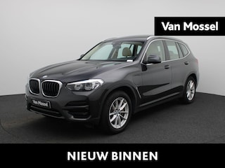 BMW X3 xDrive30e High Executive | Automaat | Panorama dak | Climate control | Virtual cockpit | Memory seat | Apple carplay | Sfeer verlichting | Navigatie | Stoel verwarming | Elec. achterklep | Achter bank verwarming