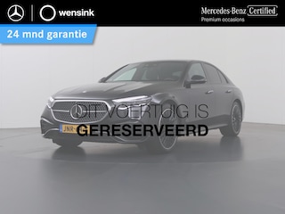Mercedes-Benz E-klasse 300 e Sport Edition | AMG | Burmester | Trekhaak | Hyperscreen | Night | Multispaaks lichtmetalen velgen | Memory | Digital Light | Verlichte grill |