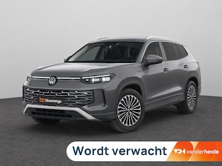 Volkswagen Tayron 1.5 eHybrid Elegance 204PK DSG 360 gr. Camera, Trekhaak, 18'' Velgen, Massage/verwarmbare Voorstoelen, Matrix-led, Apple CarPlay/Android Auto, Memory stoelen