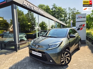 Toyota Aygo 1.0 VVT-i MT Envy/NAVI/CAMERA/KEYLESS/PDC/17"LMV